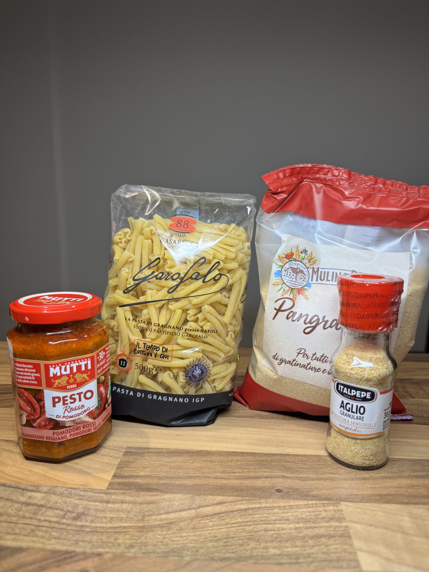 Busiate alla Muddica con Pesto Rosso 3 osoby - Obrázek 3