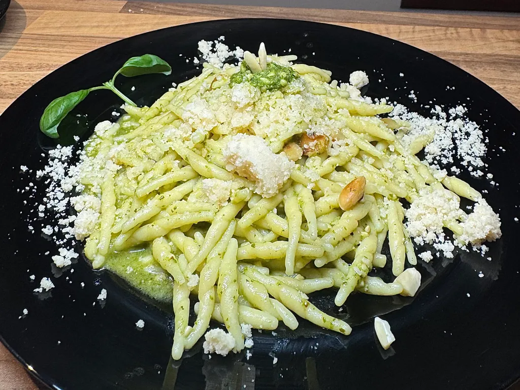 Trofie al Pesto Genovese e Crudode - Obrázek 2